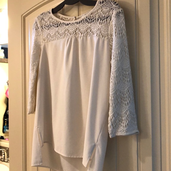 Dressy top - Picture 2 of 4